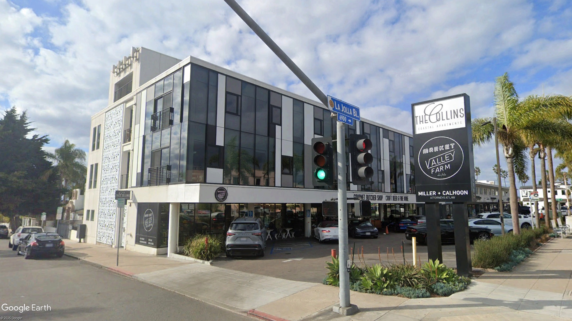 Valley Farms Market - La Jolla, CA